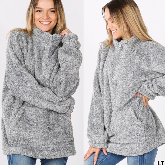 Zenana Outfitters Tops - Frosty Grey Soft Sherpa 1/4 Zip Pocket Pullover!